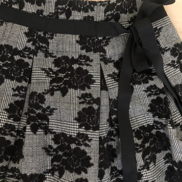 Pleated lace check ribbon skirt - Picture 3 of 7